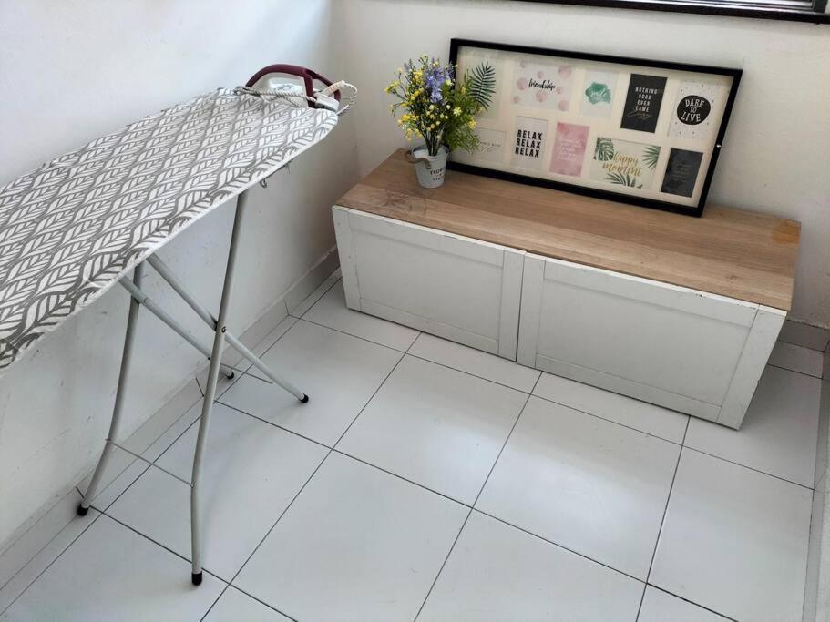 Iris 55 Corner Lot House Spacious Outdoor With Wi-Fi Johor Bahru Exterior photo